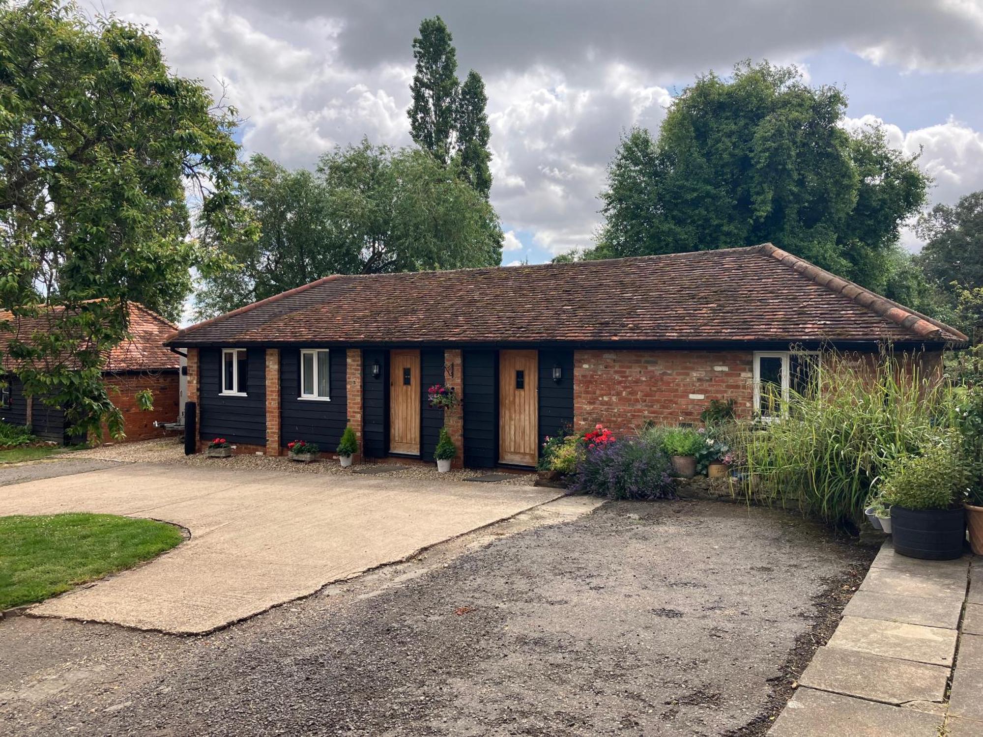 Upper Wood End Farm Holiday Cottages Marston Moreteyne Exterior foto